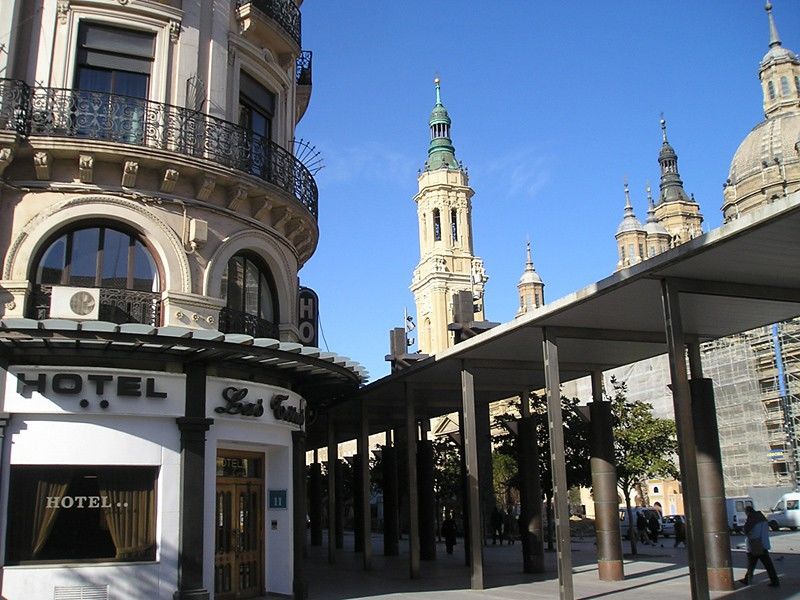 סרגוסה Hotel Pilar Plaza מראה חיצוני תמונה